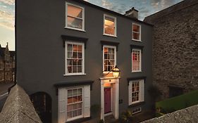 One Drake Road, Tavistock, Devon